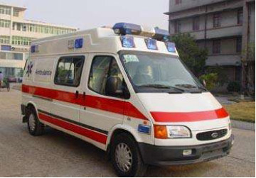 龙江县救护车租赁